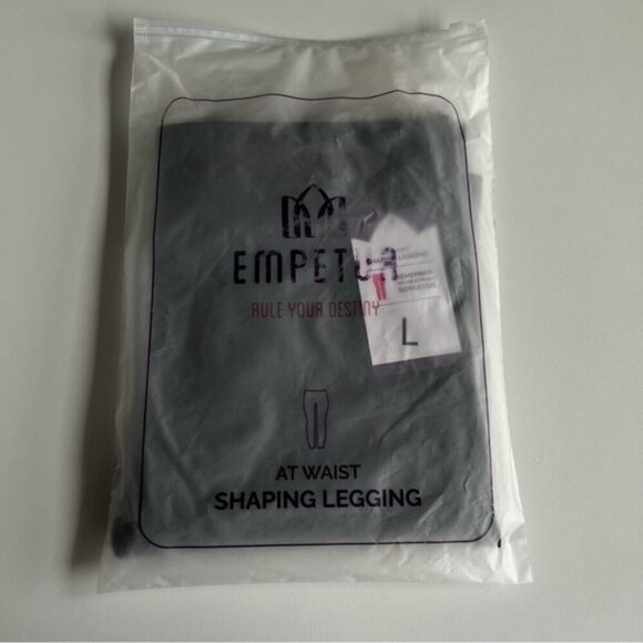 Shapermint - Empetua - Women's Essentials Seamless Mid-Waist Leggings - Gray. L - Picture 2 of 12